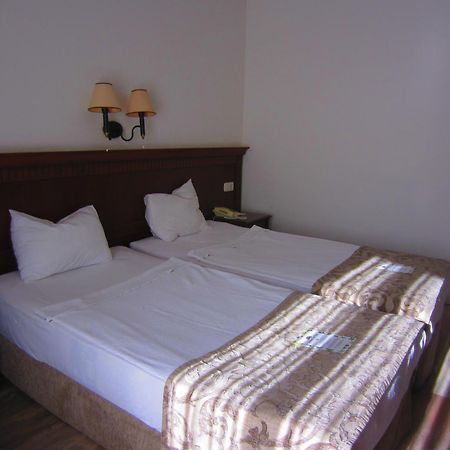 Golden Lotus Hotel Kemer Exteriör bild